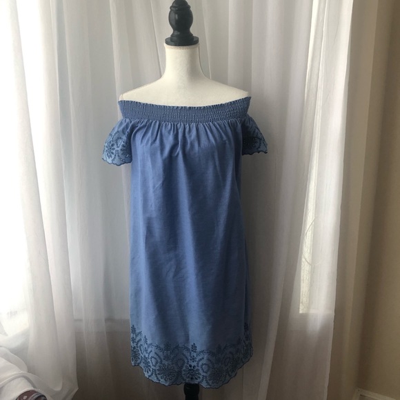 Old Navy off the shoulder summer dress - Picture 2 of 2